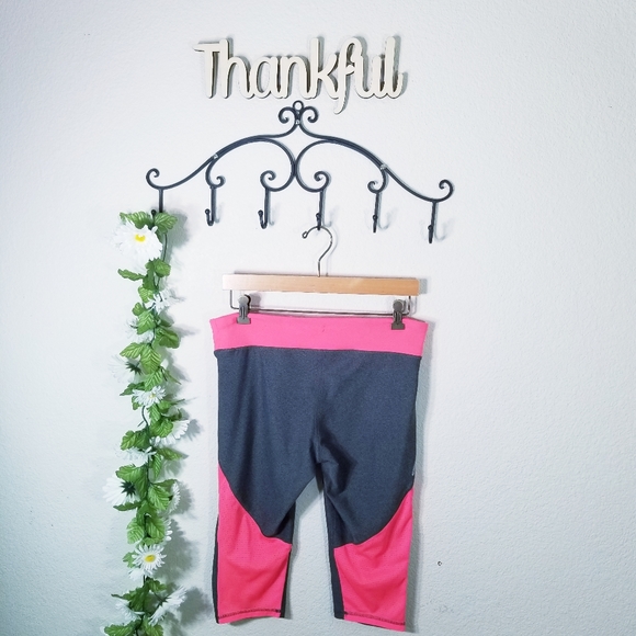 GC🔥 Champion Leggings - Picture 2 of 8